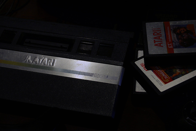 Illustration for article titled The Joys of Retro Gaming: A Photo Collection